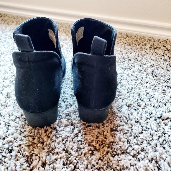 American Eagle Black Suede Size 8 Chelsea Boots - Picture 5 of 9